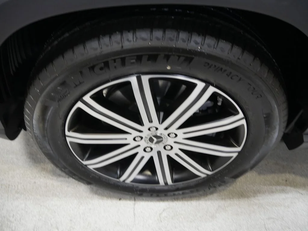 New 2026 Selenite Grey Metallic Mercedes-Benz GLE 350 image 12