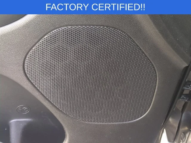 Used 2019 Gray Jeep Limited image 15
