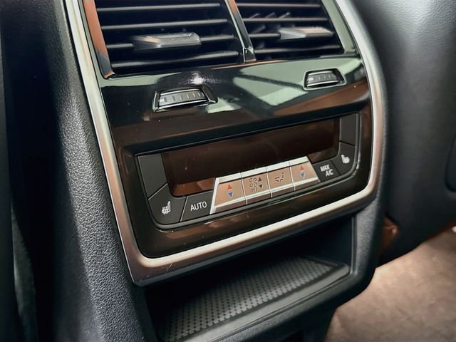 Used 2023 Gray Metallic BMW M50i image 27