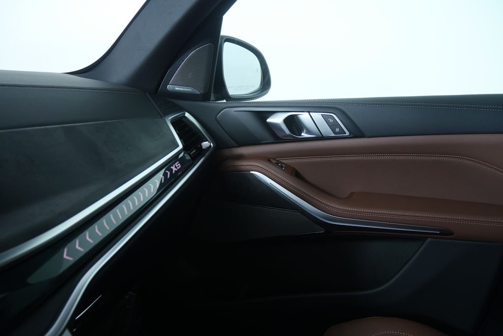 New 2026 Gray Metallic BMW sDrive40i image 23