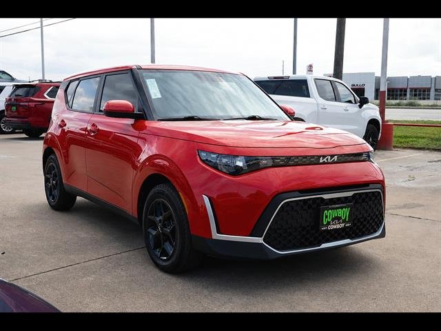 Certified Used 2024 Inferno Red Kia LX image 7
