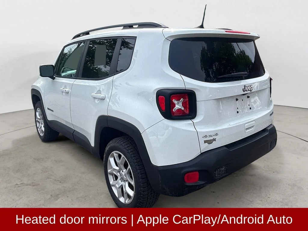 Used 2018 Alpine White Jeep Latitude 4x4 image 3
