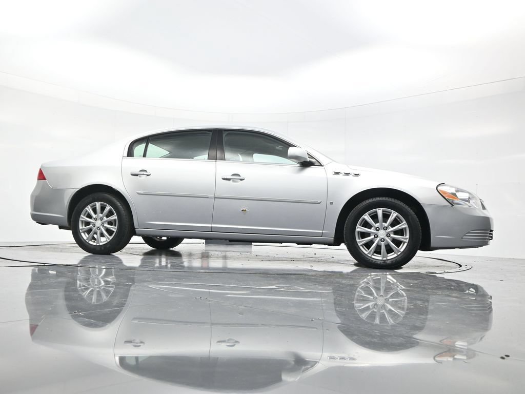 Used 2009 Quicksilver Metallic Buick CX image 47