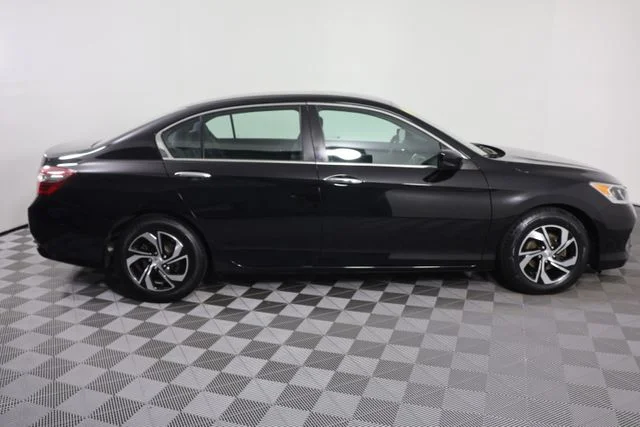 Used 2017 Black Honda LX image 9