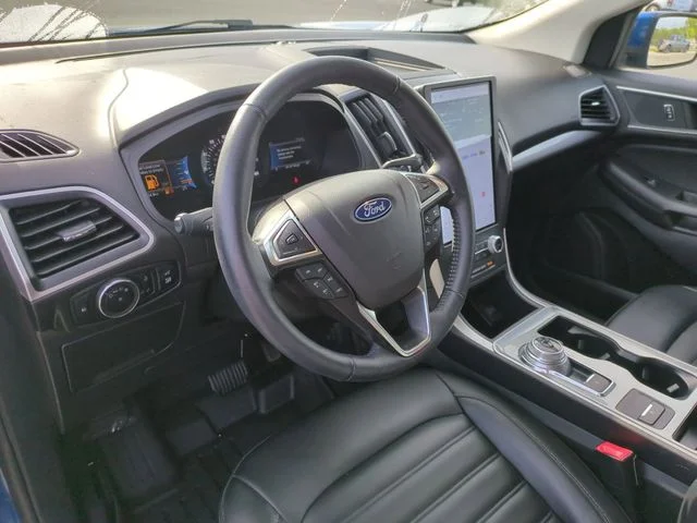 Used 2024 Blue Ford SEL image 15
