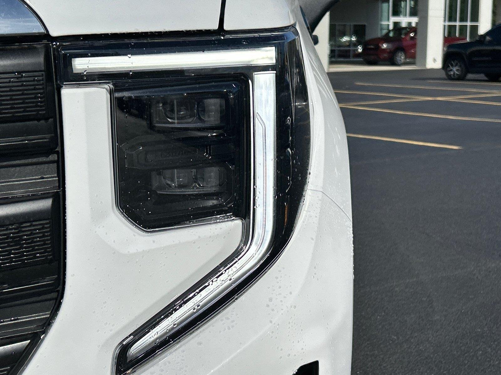 New 2026 Summit White GMC Pro image 12