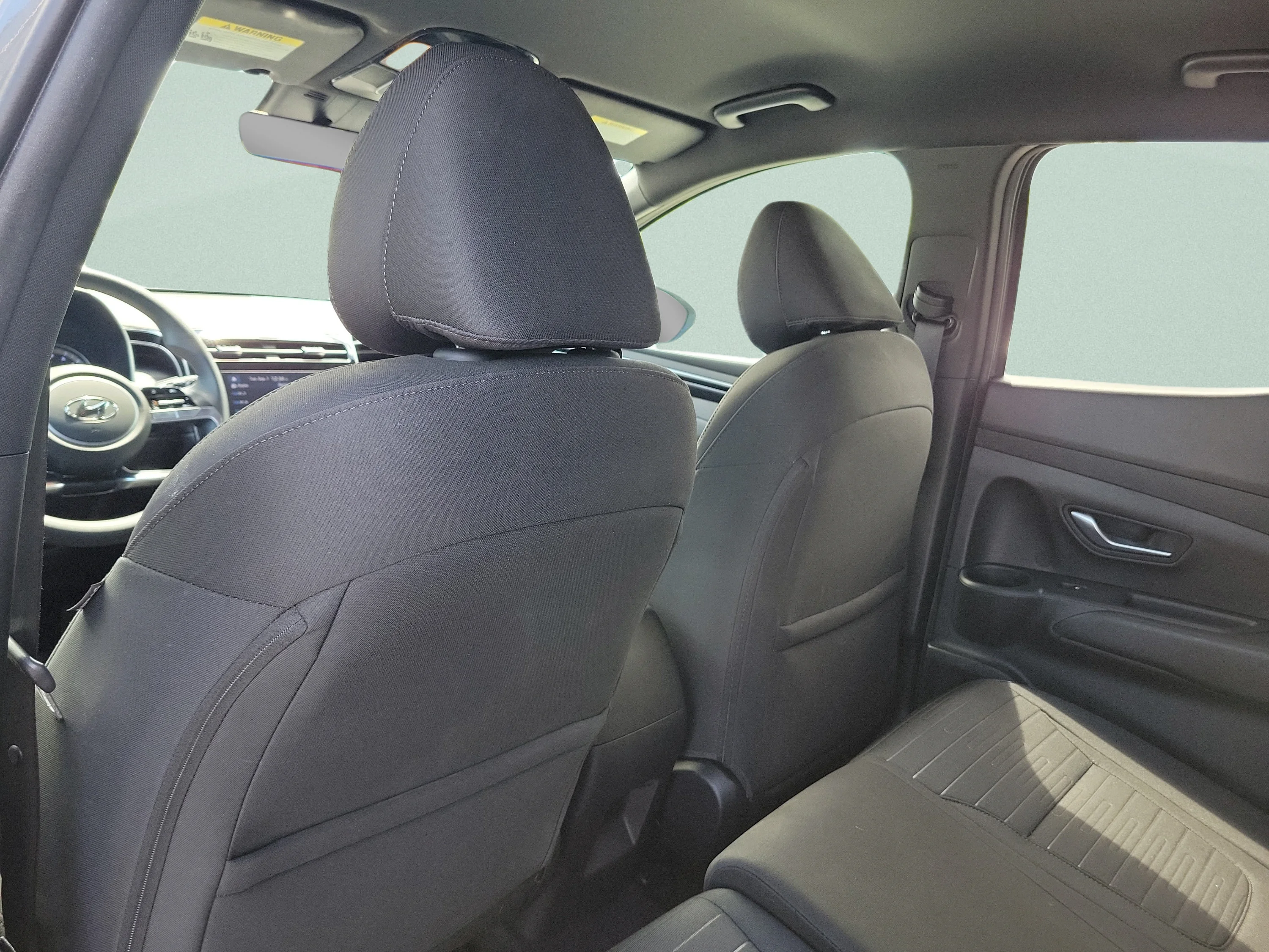 Used 2023 Hampton Gray Hyundai SEL image 11