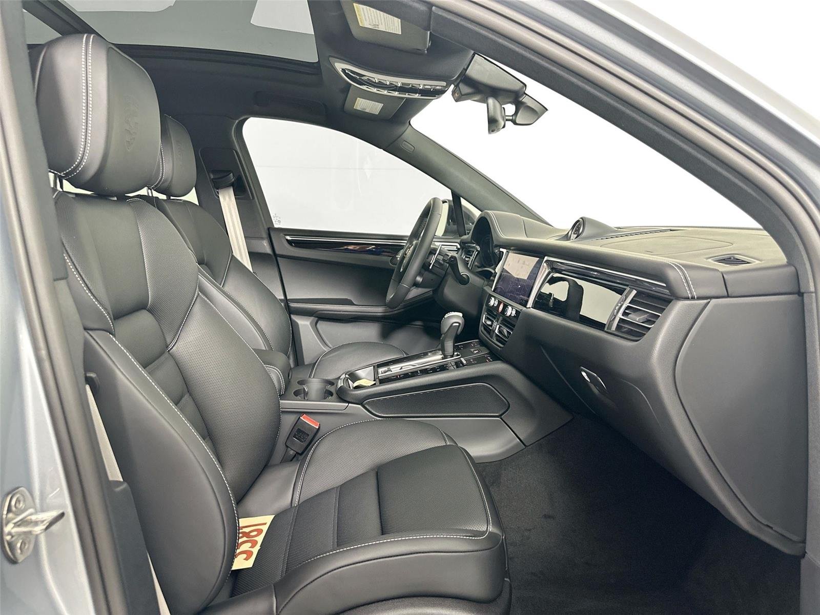 New 2026 Dolomite Silver Metallic Porsche  image 28
