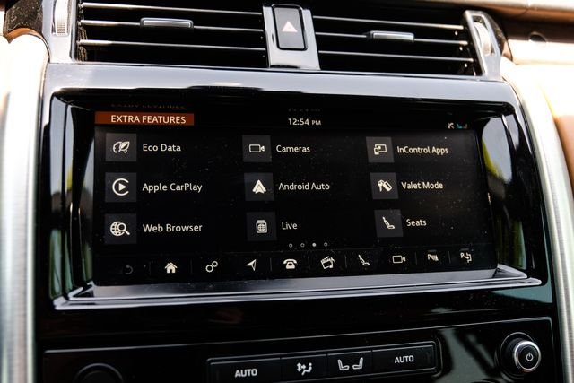 Used 2019 White Land Rover HSE Luxury image 44