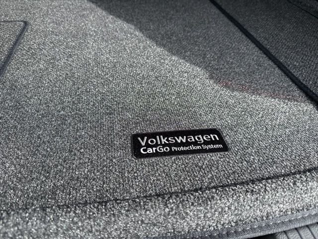 New 2026 Pure Gray Volkswagen 2.0T SE w/Technology image 8