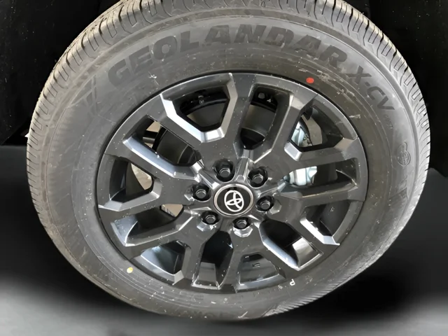 2026 Toyota Tundra Platinum - Photo 8