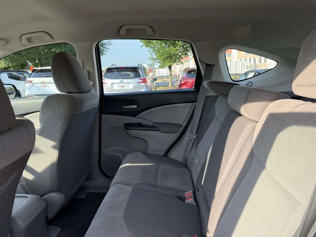 Used 2014 Silver Honda LX image 16