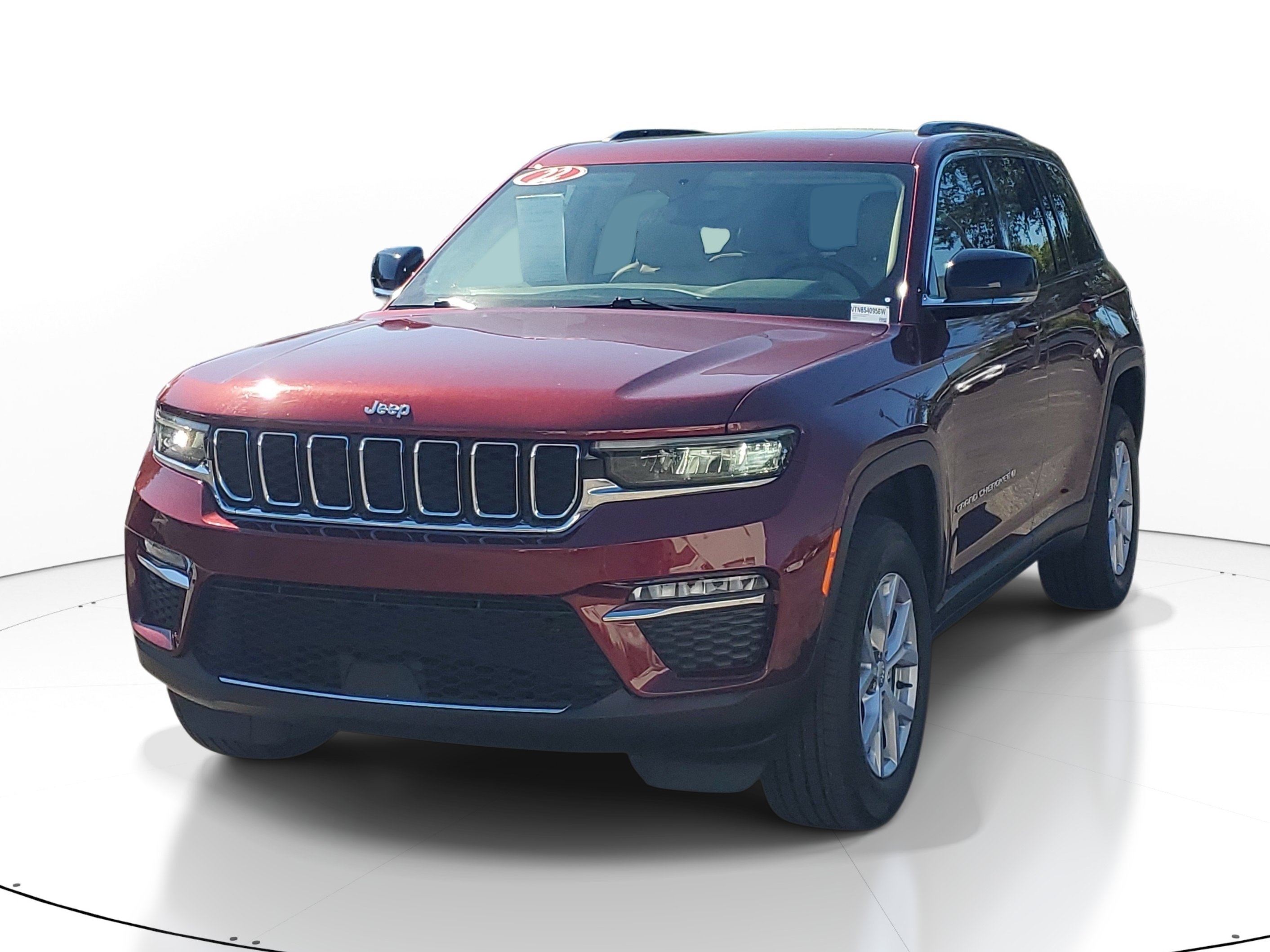 Used 2022 Velvet Red Pearlcoat Jeep Limited image 2