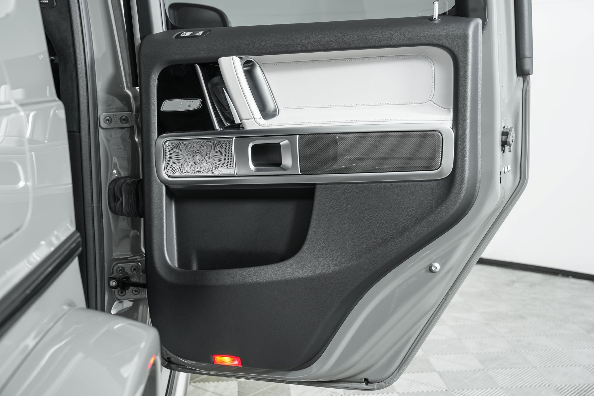 Used 2025  Mercedes-Benz G 63 AMG® image 84