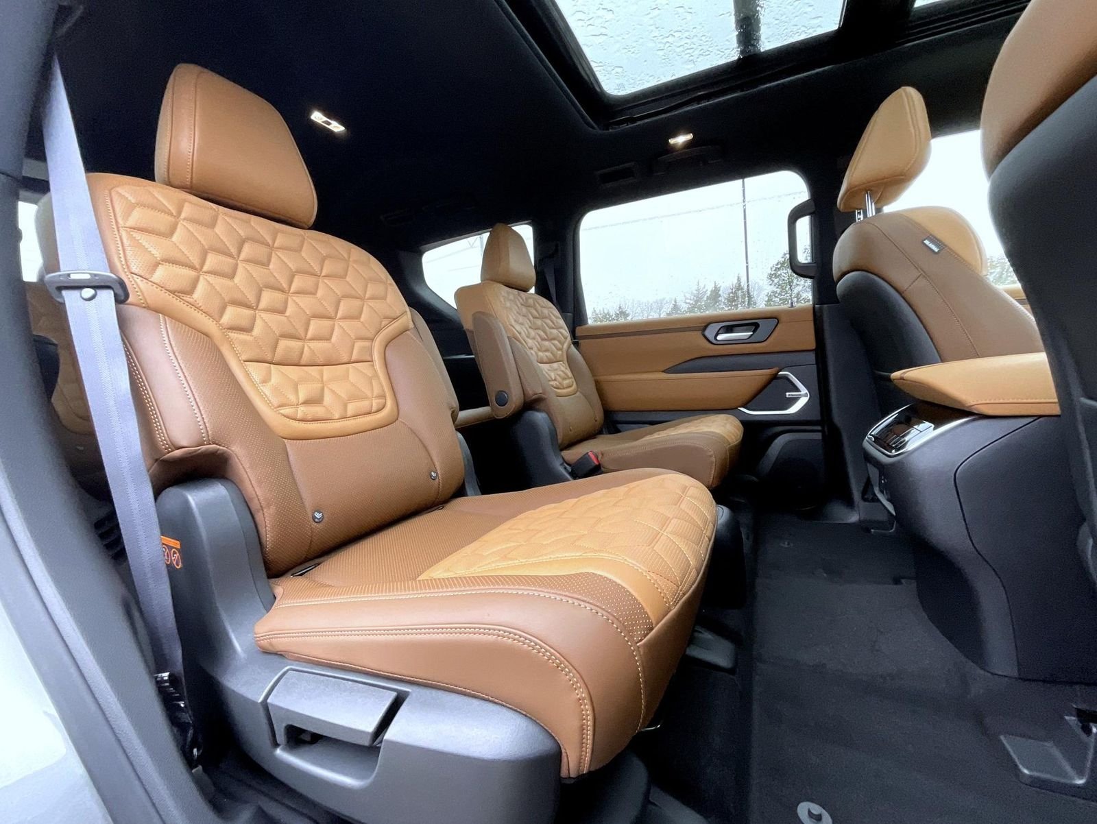 New 2026 Gun Metallic Nissan Platinum Reserve image 22