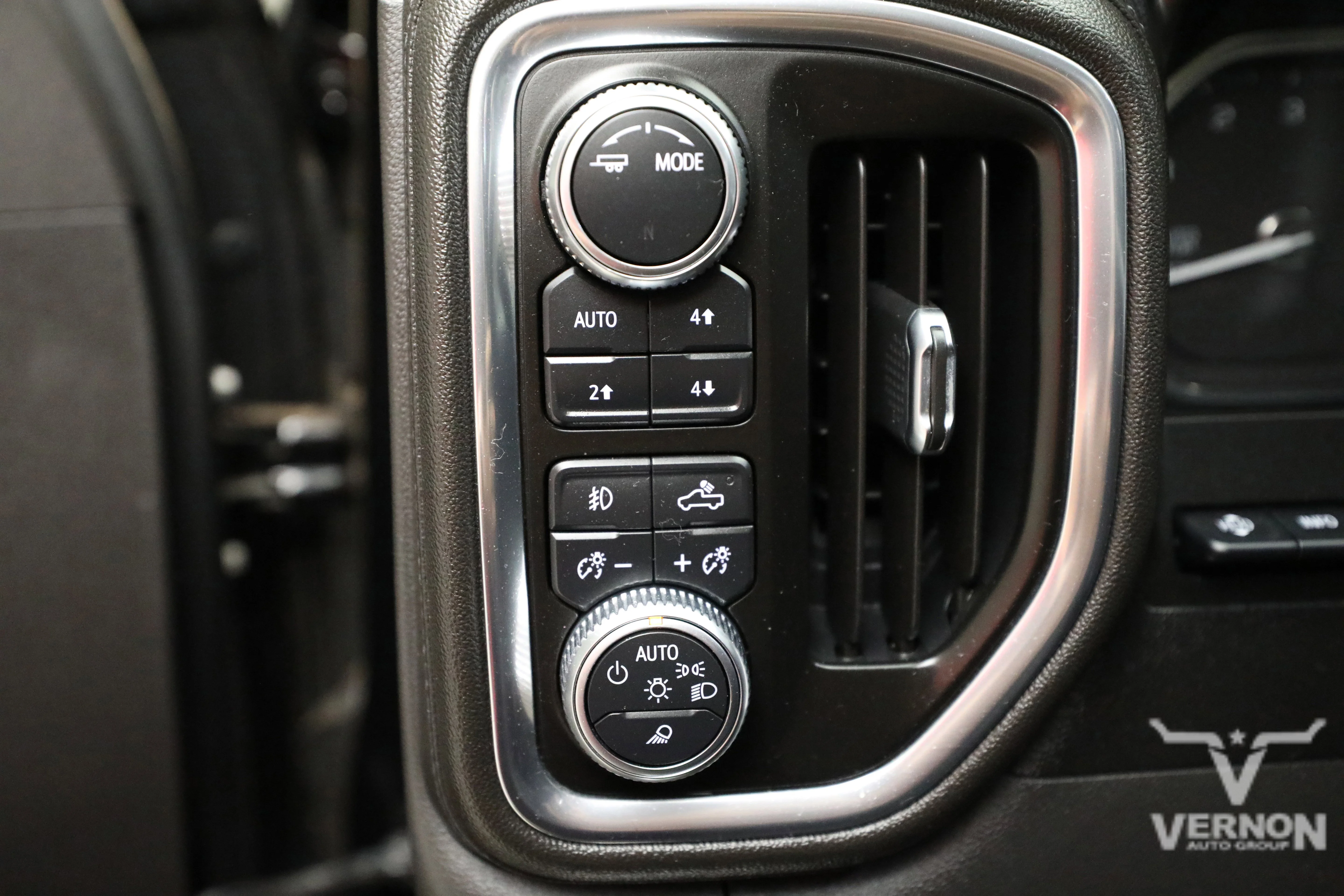 Pre-Owned 2023 GMC Sierra 1500 SLT Texas Edition Crew Cab 4x4 X31