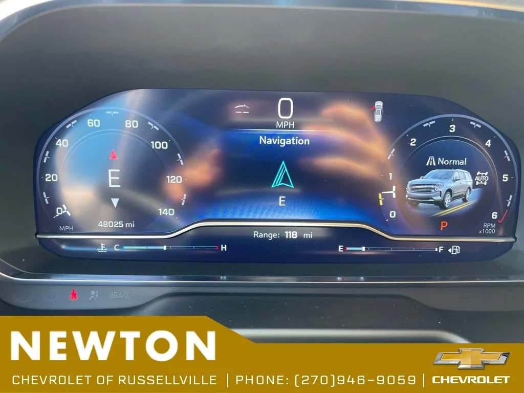 Used 2024 Pearl Chevrolet High Country image 19