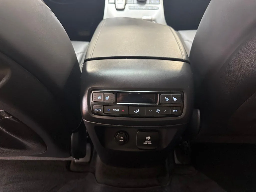 Used 2024 Abyss Black Pearl Hyundai SEL image 20
