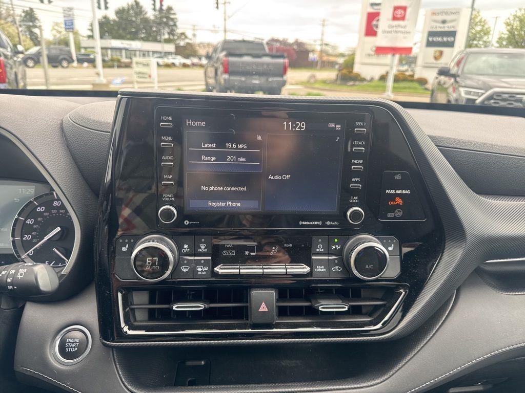 Used 2021 Blizzard Pearl Toyota XSE image 11