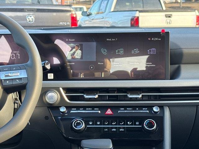 New 2026 White Hyundai SE image 10