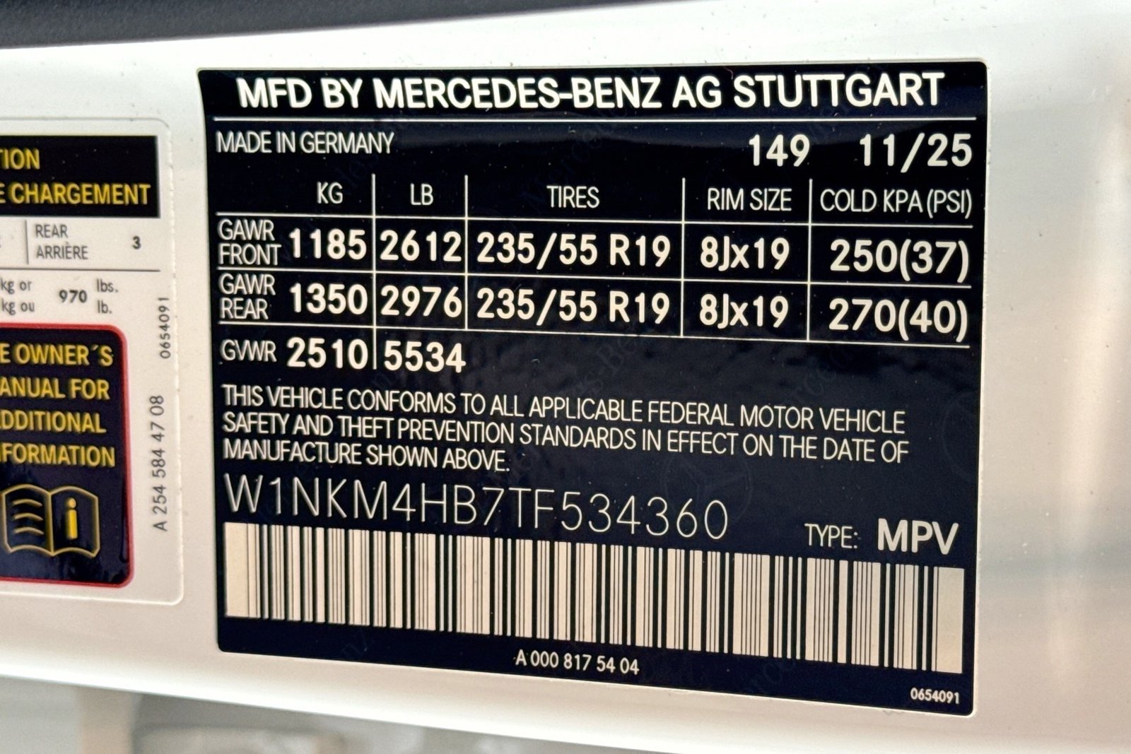 New 2026 Polar White Mercedes-Benz GLC 300 image 30