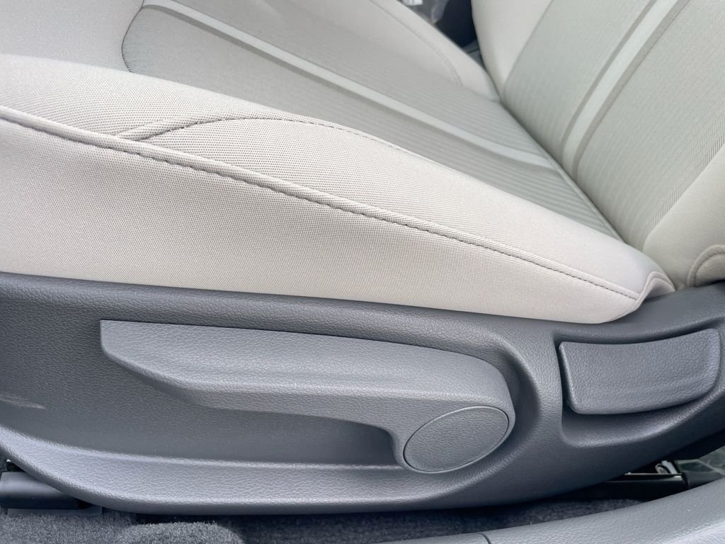 Certified Used 2026 Abyss Black Hyundai SE image 40