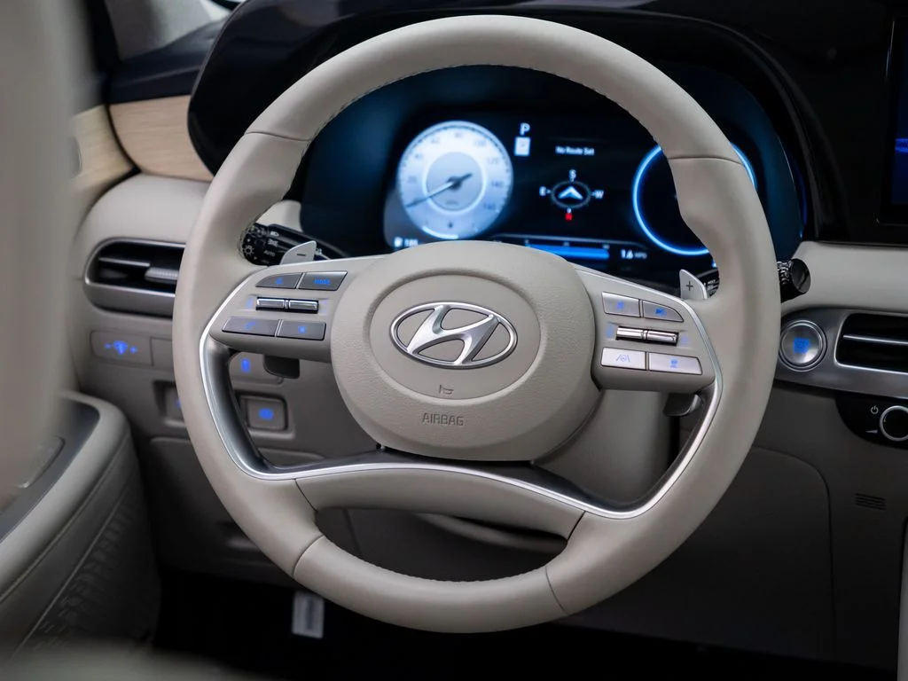 Used 2023 Gray Hyundai Limited image 12