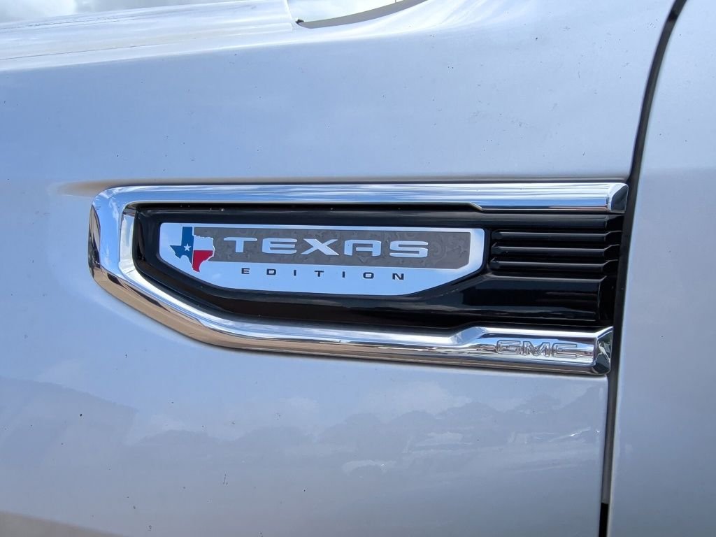 Used 2021 Silver GMC SLT image 11