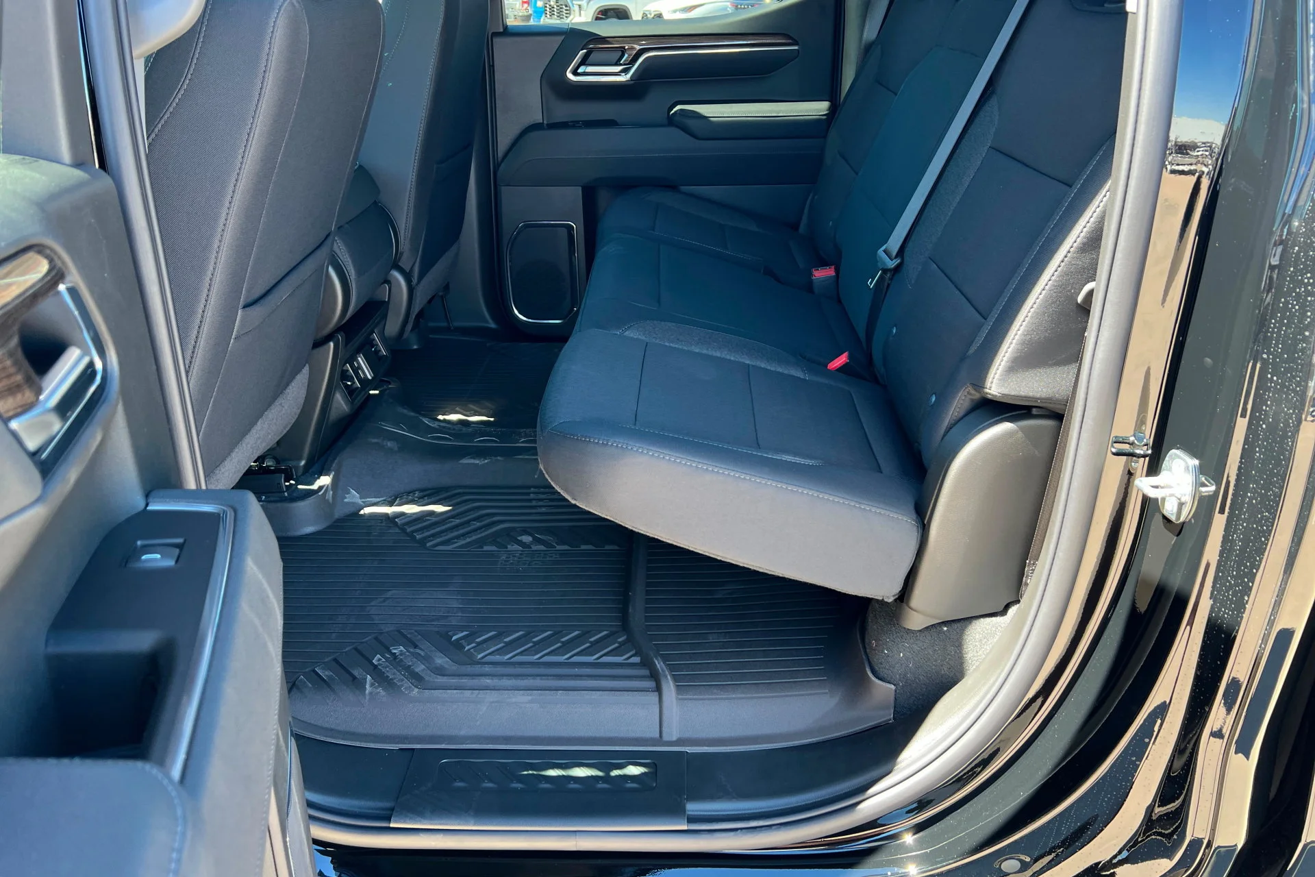 New 2026 Black Chevrolet LT image 21