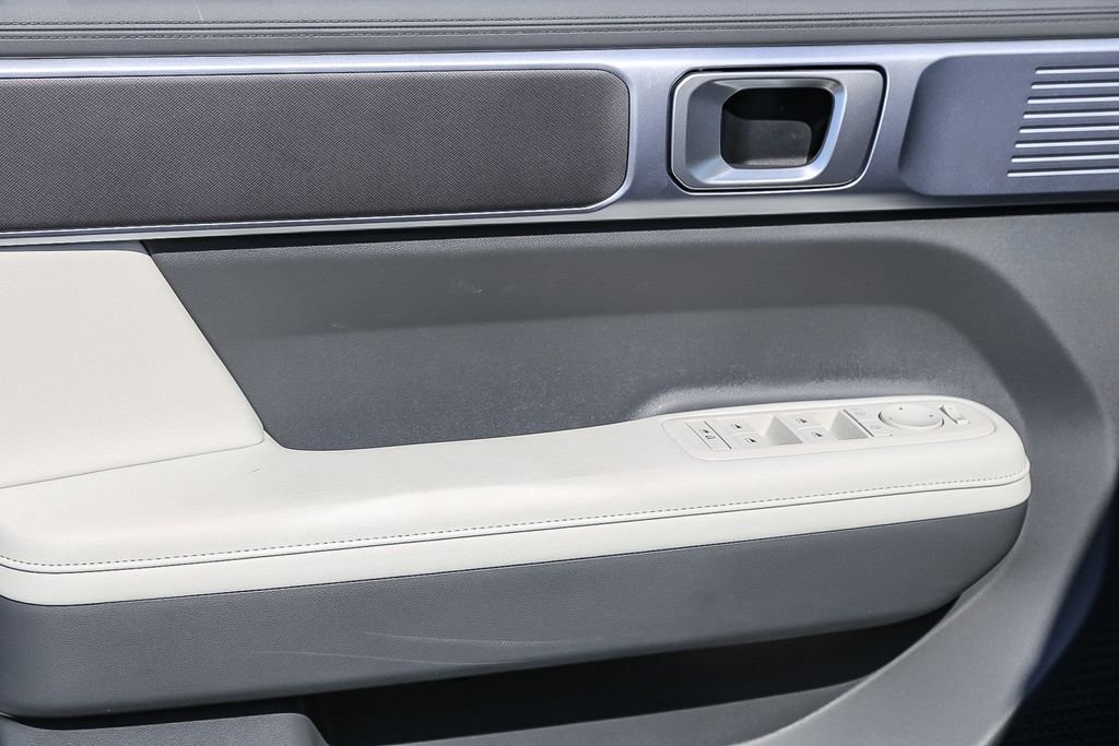 New 2026 Silver Hyundai SEL image 20