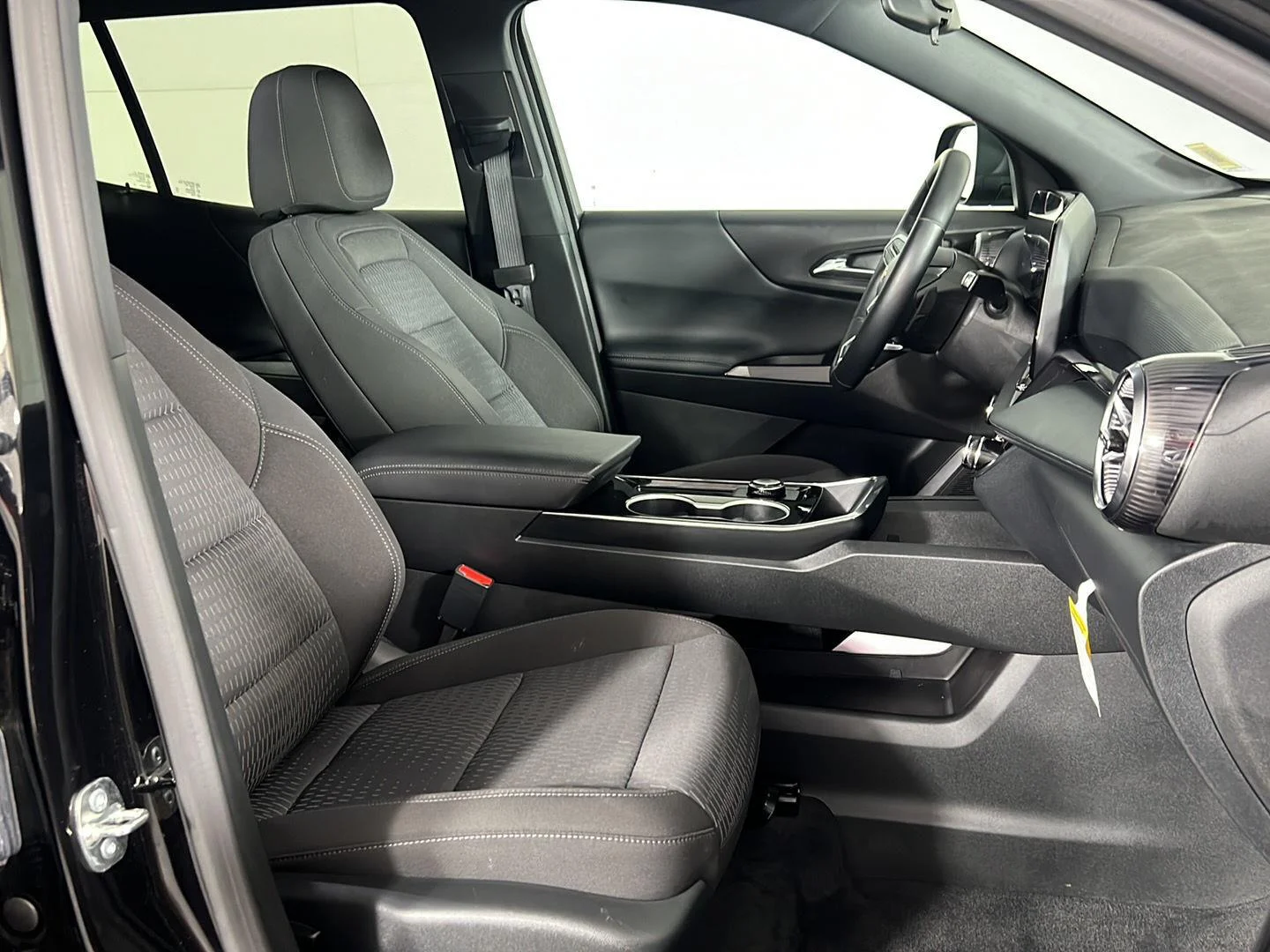 New 2026 Mosaic Black Metallic Chevrolet LT image 26
