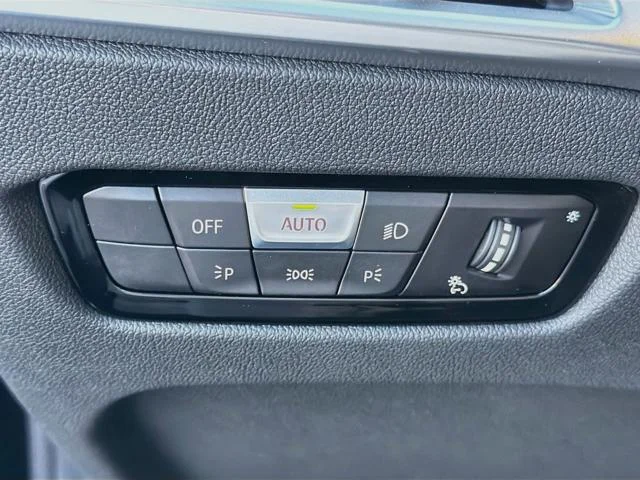 New 2026 Black Sapphire Metallic BMW 330i NA xDrive image 36