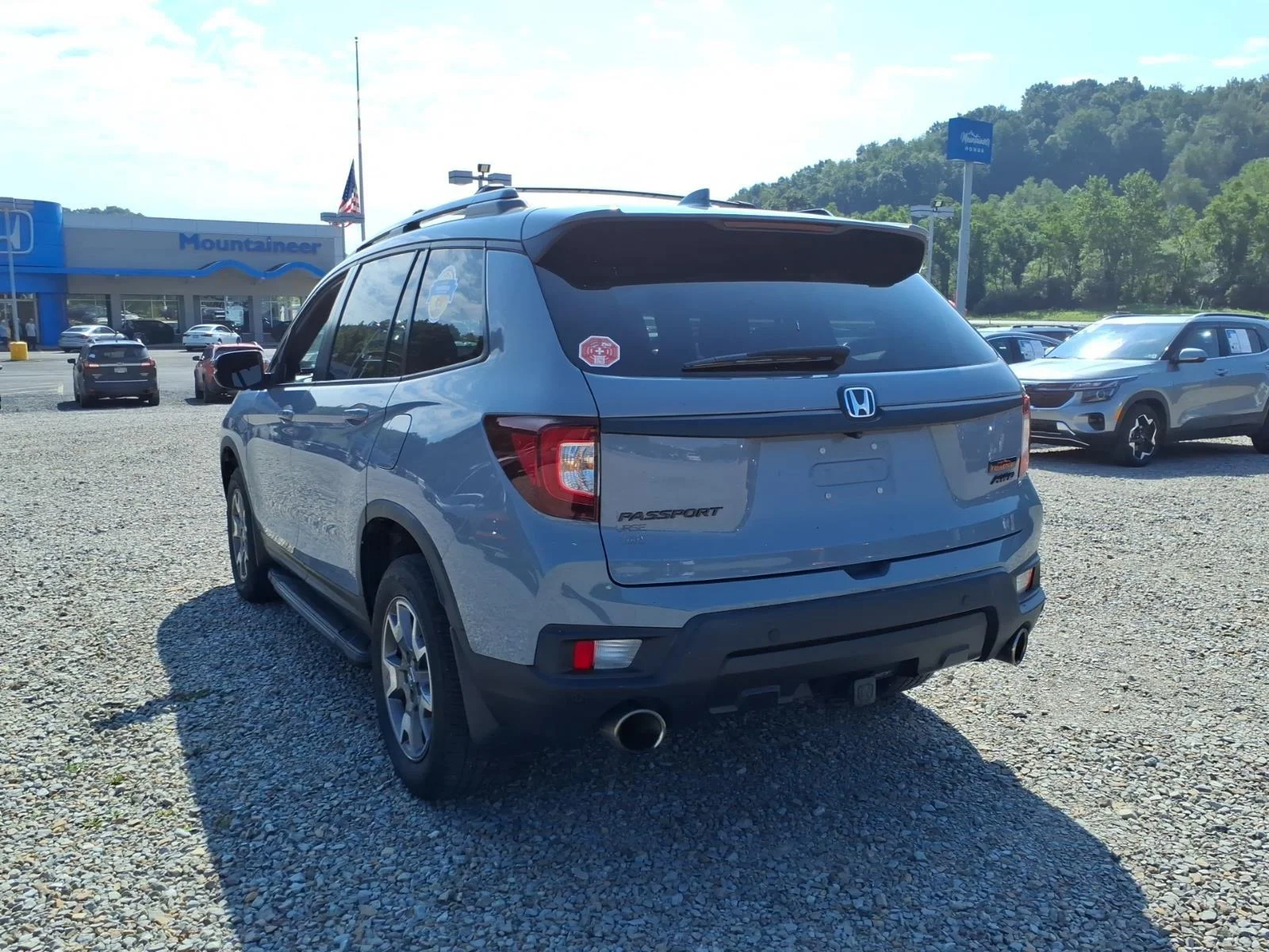 Used 2022 Sonic Gray Pearl Honda TrailSport image 6