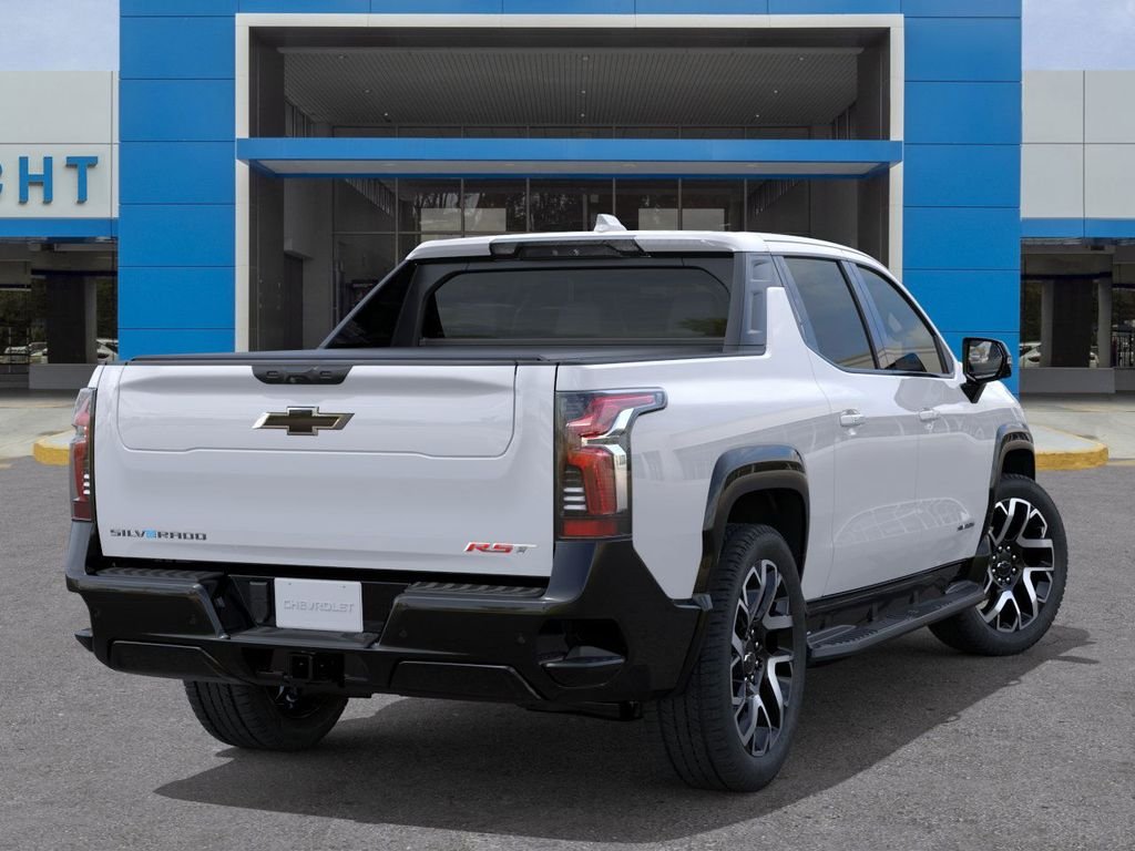New 2024 Summit White Chevrolet RST image 4