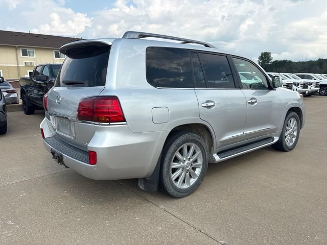 2011 Lexus LX 570 - Photo 3