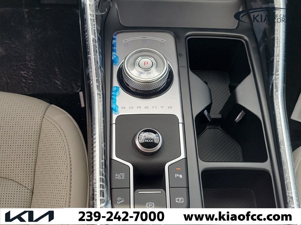 New 2026 Interstellar Gray Kia EX image 21