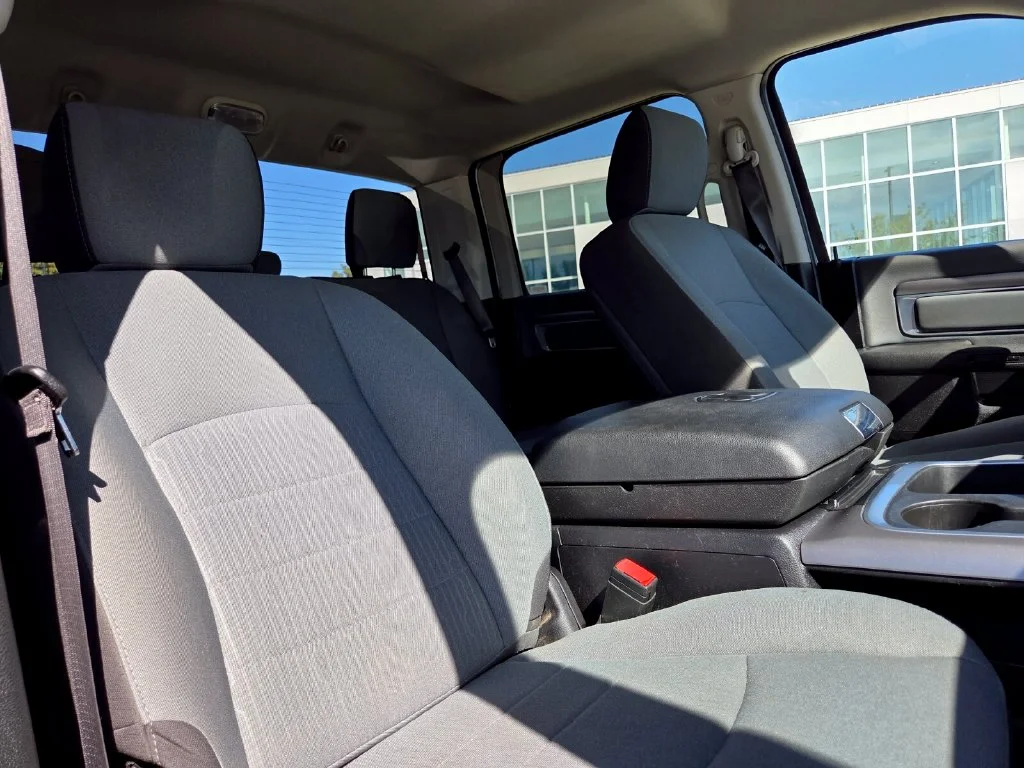 Used 2023 White Ram SLT image 28