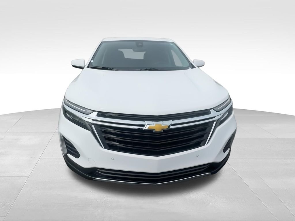 Certified Used 2024 White Chevrolet LT image 3