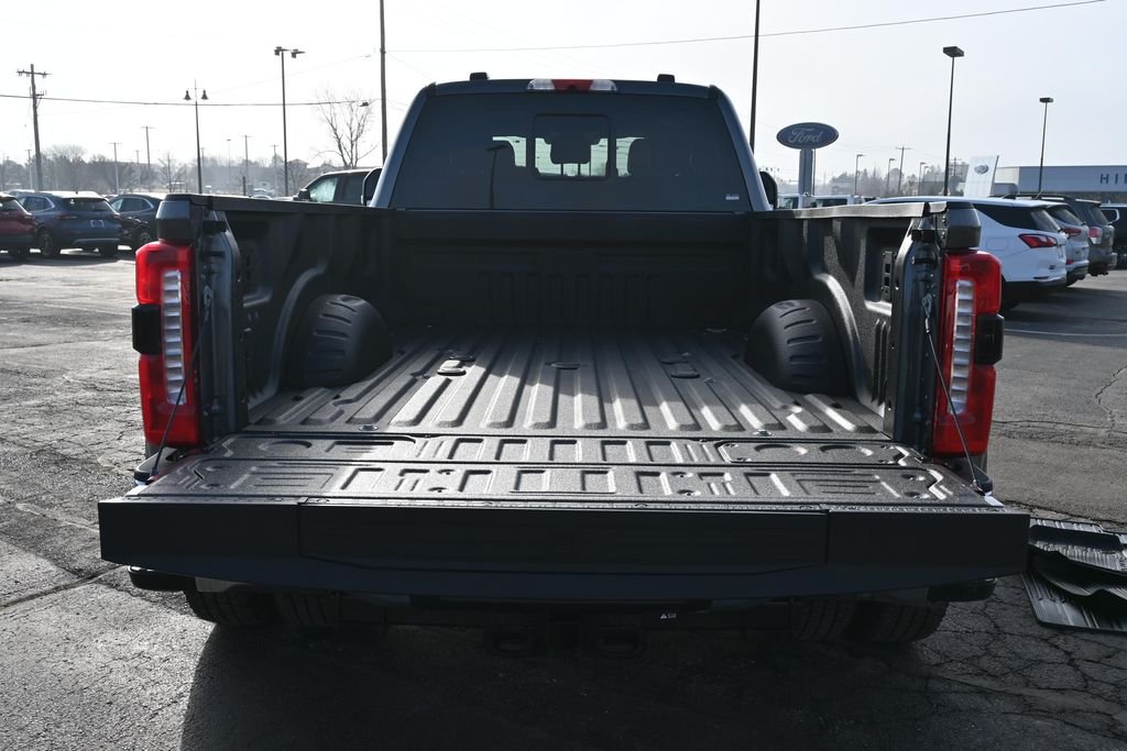 Used 2026 Gray Metallic Ford Lariat image 12