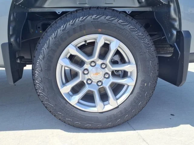 New 2026 Sterling Gray Metallic Chevrolet LT image 6