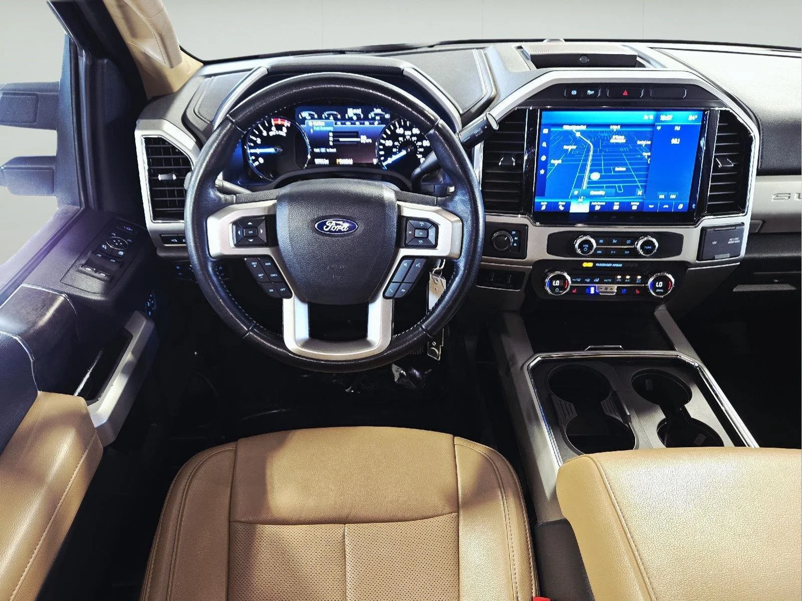 Used 2022 Rapid Red Metallic Tinted Clearcoat Ford LARIAT image 38
