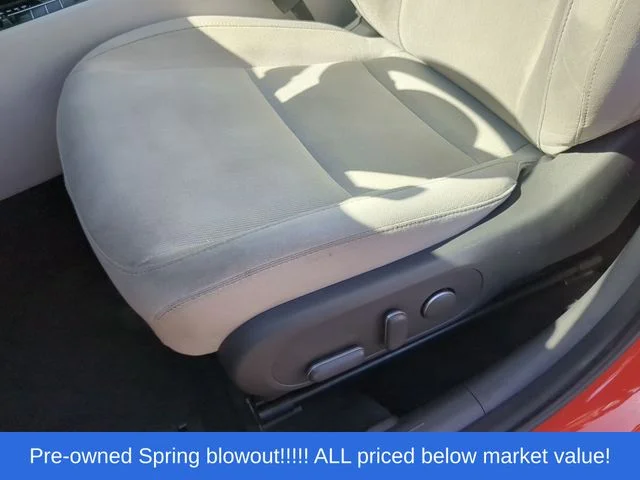 Used 2024 Orange Hyundai SEL image 23