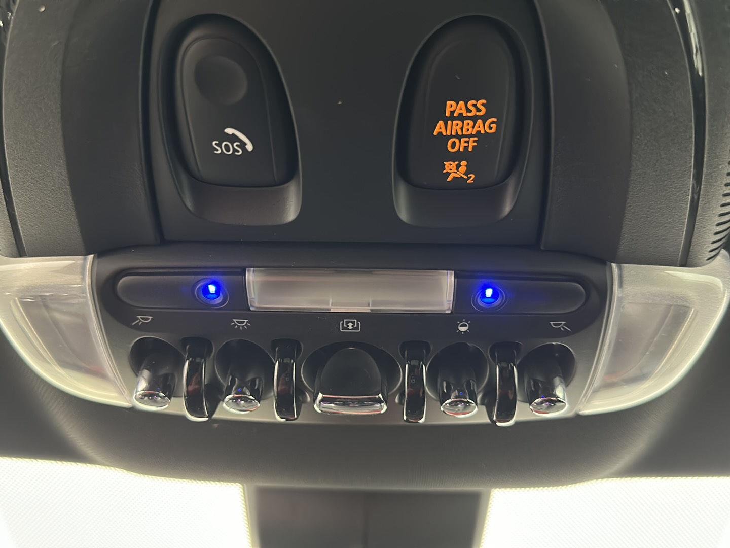 Used 2020 White SIlver Edition MINI Cooper S image 37