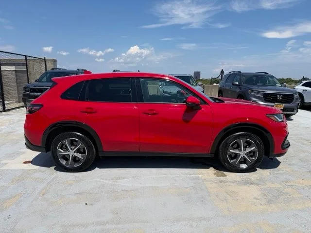 Used 2024 Red Honda EX-L image 8