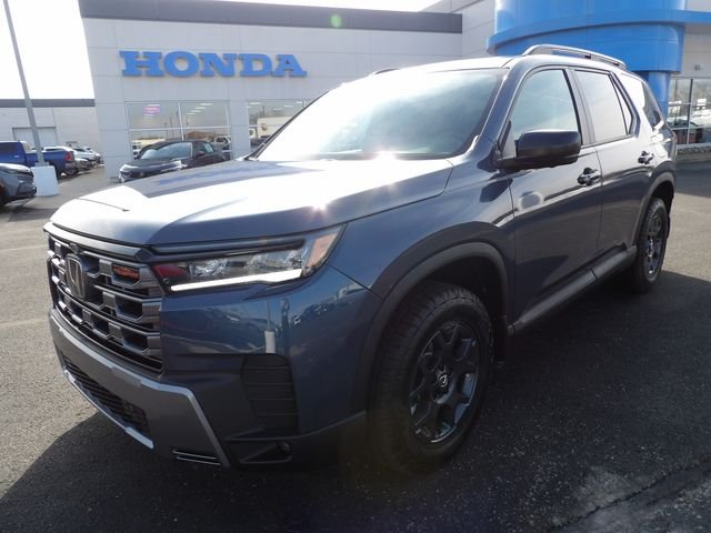 New 2026 Smoke Blue Pearl Honda TrailSport image 3