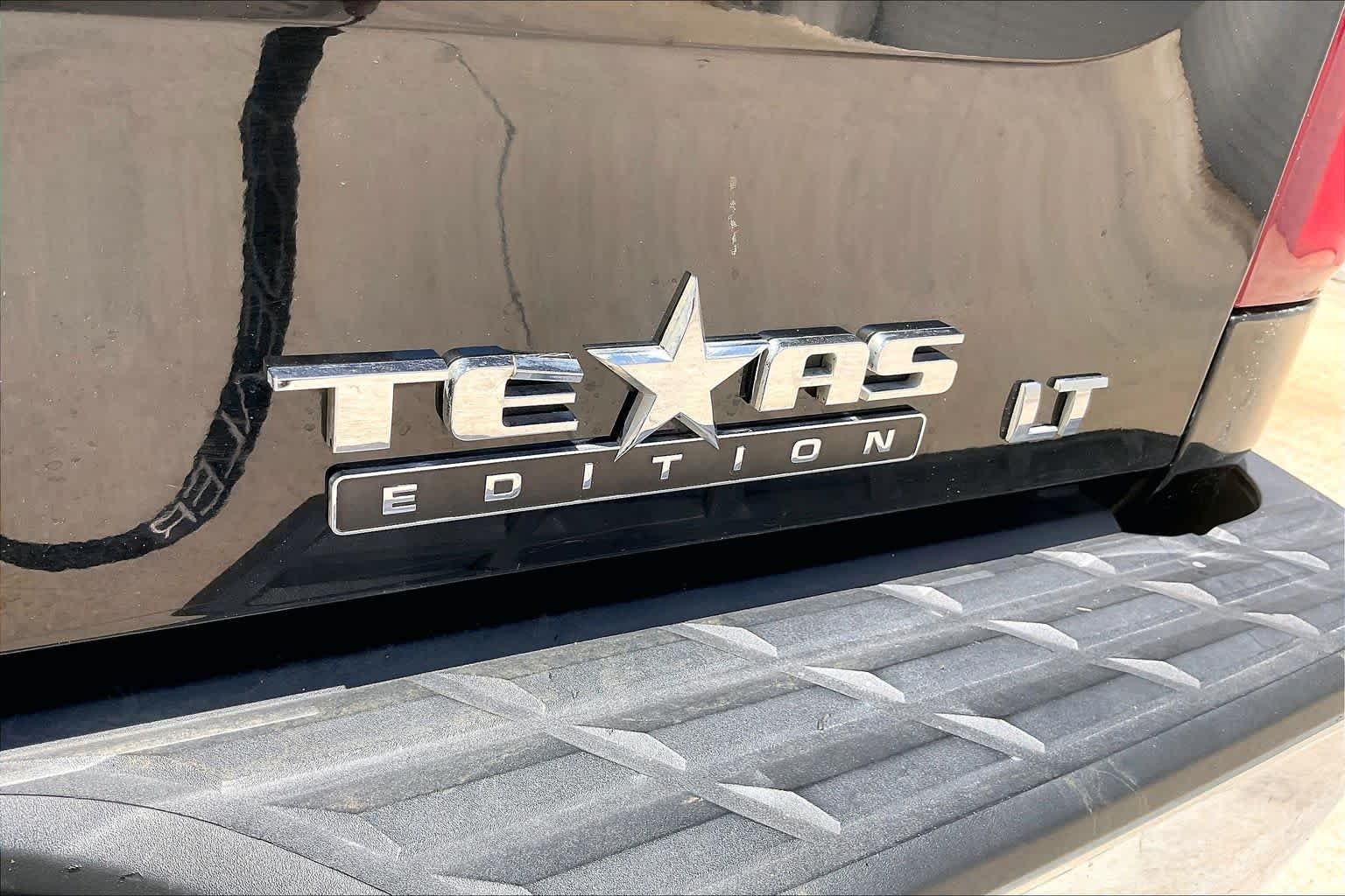 Used 2011 BLACK Chevrolet LT image 9