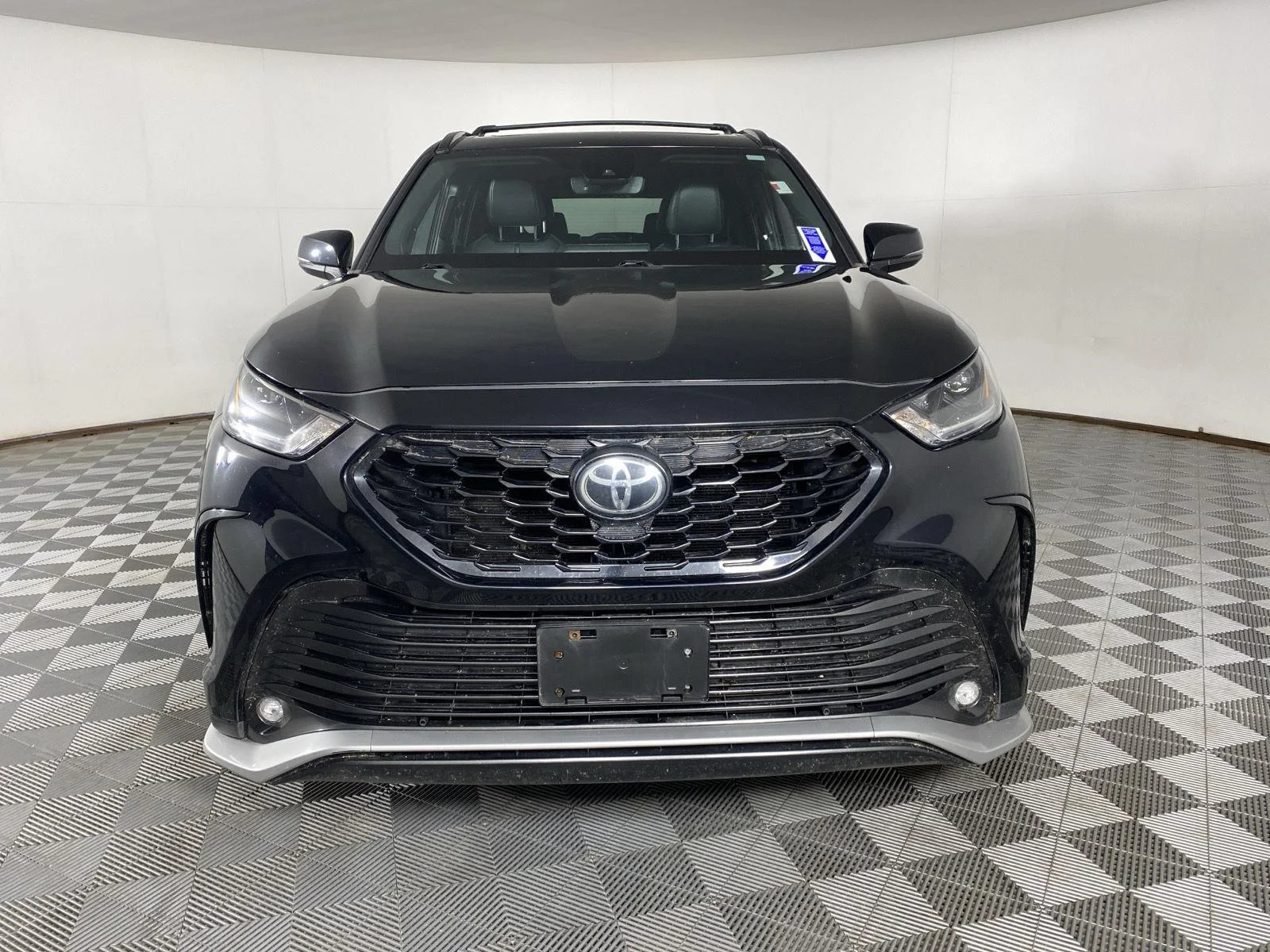 Used 2021 Midnight Black Metallic Toyota XSE image 12