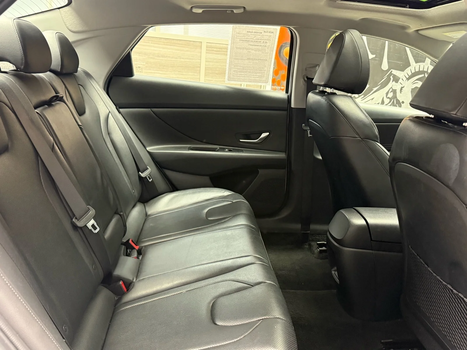 Used 2024 Serenity White Pearl (w6h) Hyundai Limited image 27