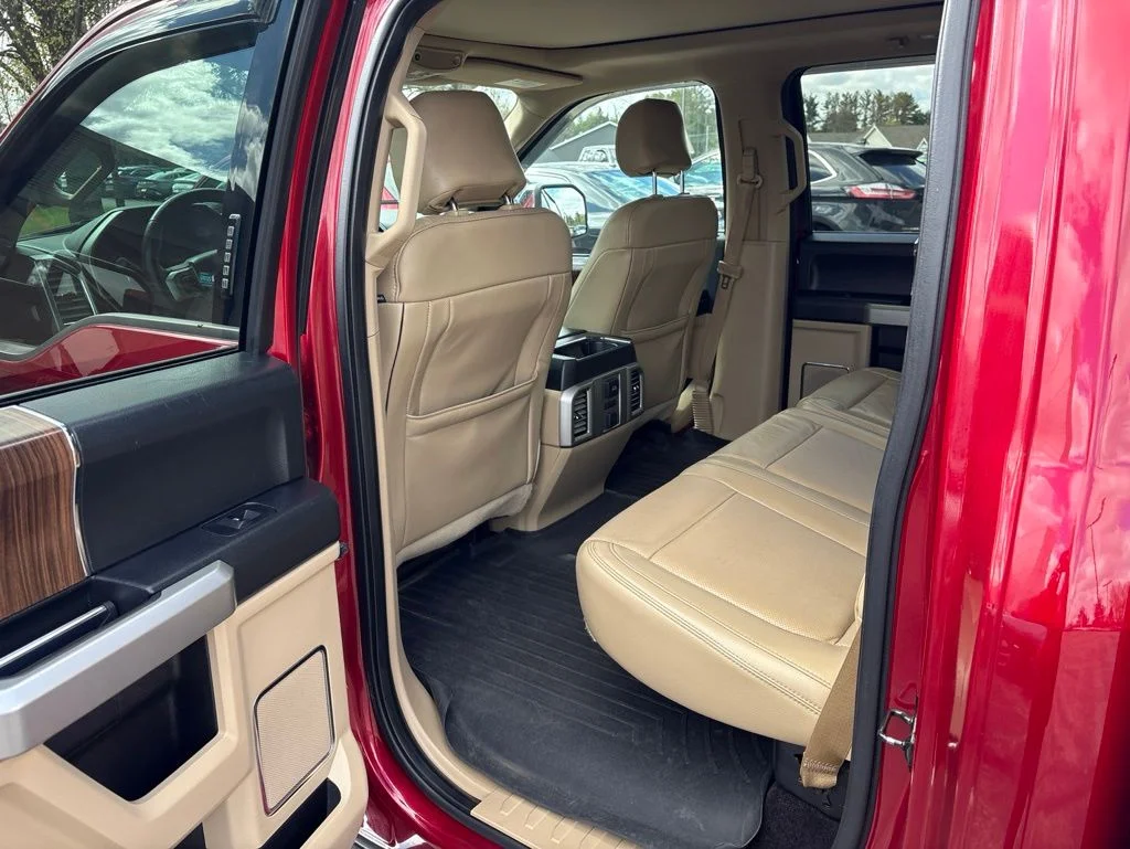Used 2016 Ruby Red Metallic Tinted Clearcoat Ford Lariat image 19