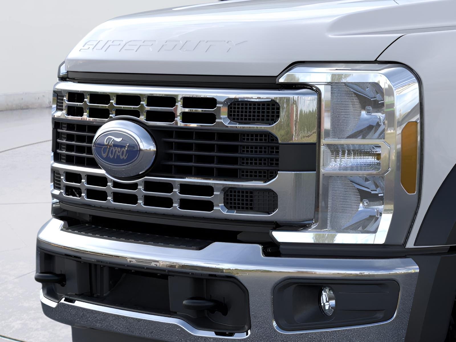 New 2026 Oxford White FORD F-550® XL image 17